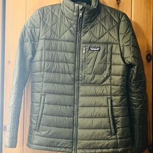 Patagonia Women's Green Puffer Jacket
